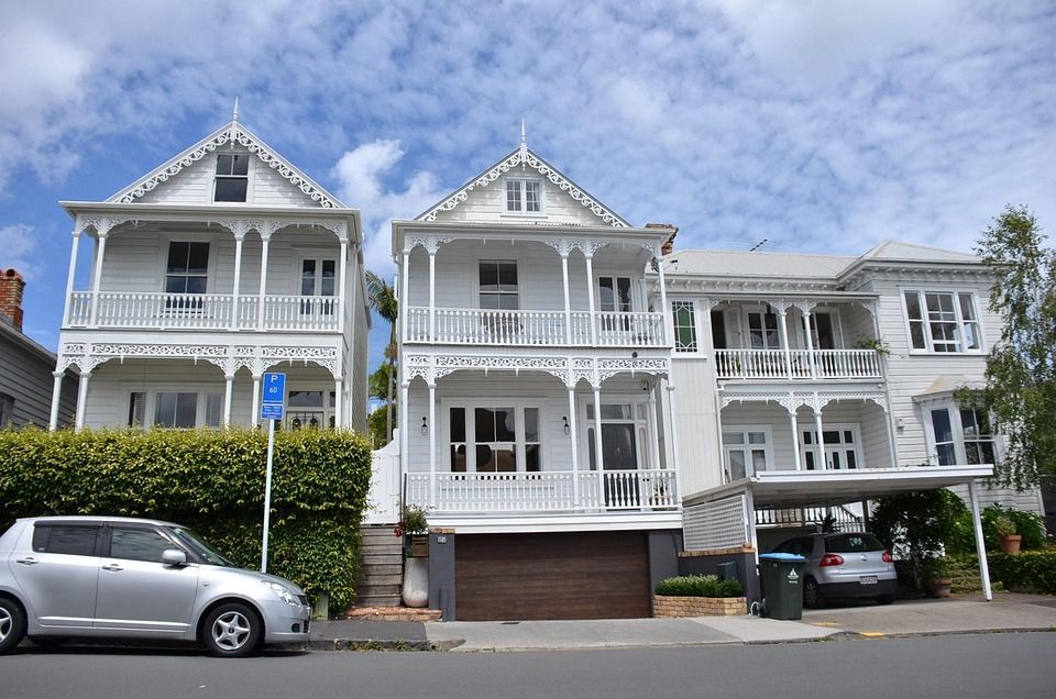 Canstar vs Quashed - House Image