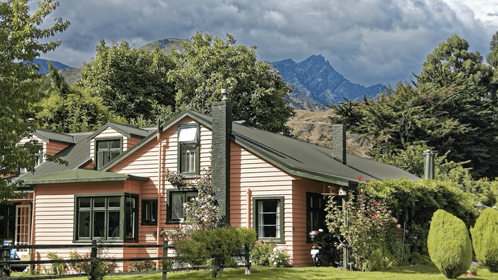 A New Zealand character villa illustrating the importance of accurate house insurance coverage in the Quashed 2026 real estate guide.
