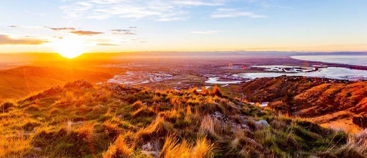 sunset-view-auckland-house-insurance-comparison